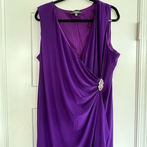 EUC R&M Richards 18W Purple Embellished Cocktail Dress Stunning!